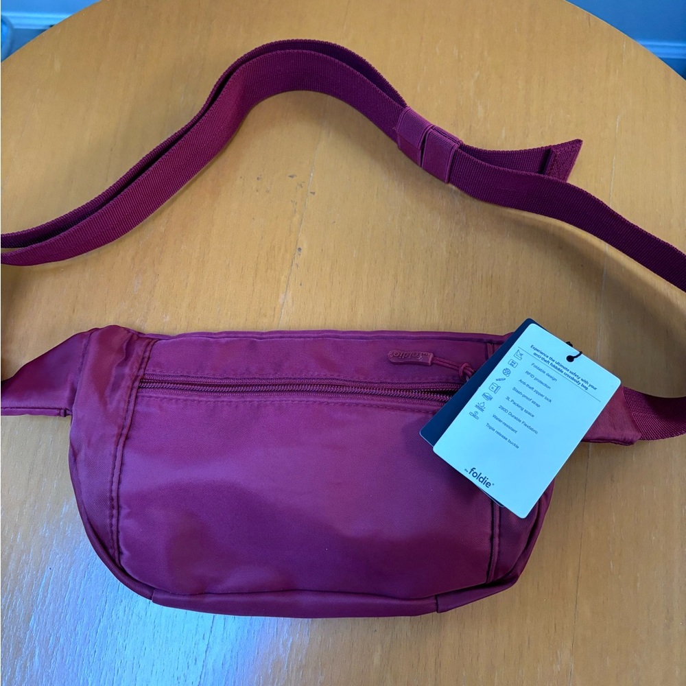 Foldie red crossbody bag - Picture 4 of 8